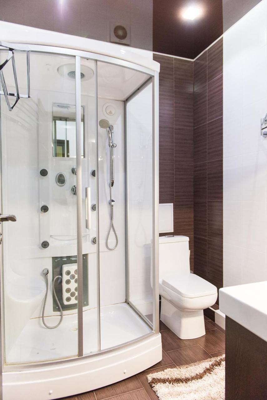 Apartment On Kunayeva 38 ชุมเกนท์ ภายนอก รูปภาพ
